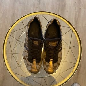 Coach sneaker
